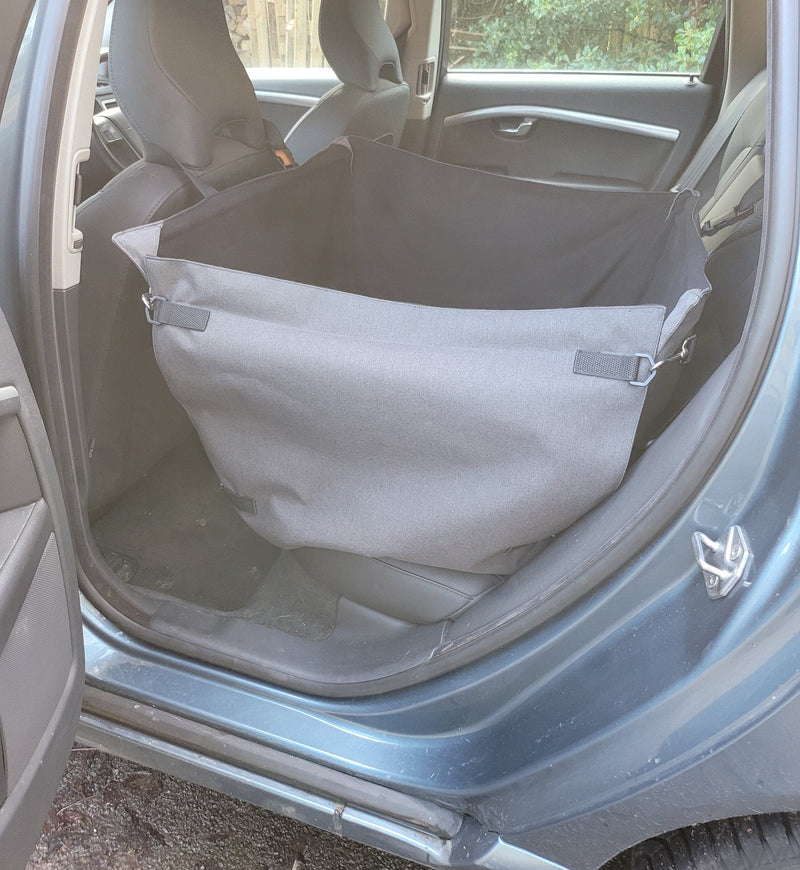 Car Cube seat protection hammock in car